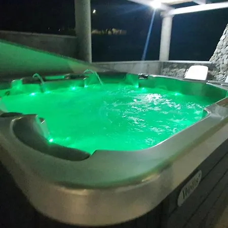 Grillo Superior - Enjoy Your Life! 4*