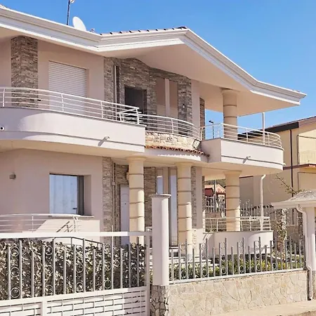 Grillo Superior Capo Vaticano